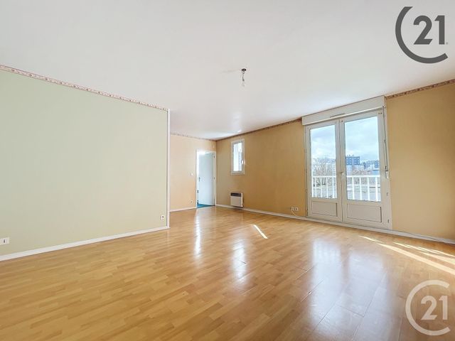 Appartement F2 à vendre - 2 pièces - 46.3 m2 - TROYES - 10 - CHAMPAGNE-ARDENNE - Century 21 Martinot Immobilier