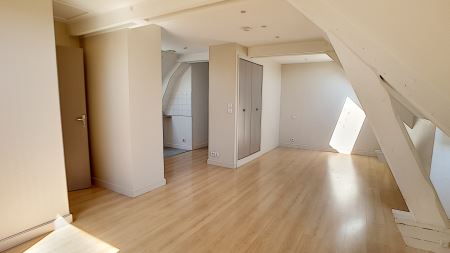 appartement à louer - 1 pièce - 25 m2 - LA CHAPELLE ST LUC - 10 - CHAMPAGNE-ARDENNE