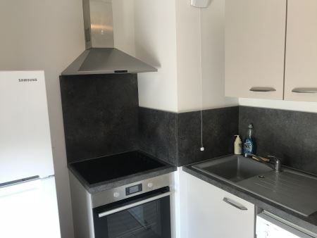 Appartement à louer - 3 pièces - 57 m2 - TROYES - 10 - CHAMPAGNE-ARDENNE