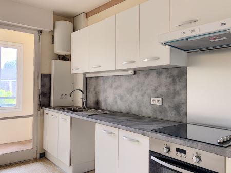 Appartement à louer - 5 pièces - 132 m2 - TROYES - 10 - CHAMPAGNE-ARDENNE