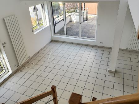 Maison à louer - 5 pièces - 134 m2 - ROMILLY SUR SEINE - 10 - CHAMPAGNE-ARDENNE
