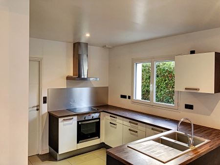 Maison à louer - 6 pièces - 150 m2 - LA RIVIERE DE CORPS - 10 - CHAMPAGNE-ARDENNE