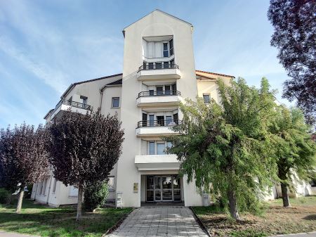 appartement à louer - 1 pièce - 22 m2 - ST ANDRE LES VERGERS - 10 - CHAMPAGNE-ARDENNE