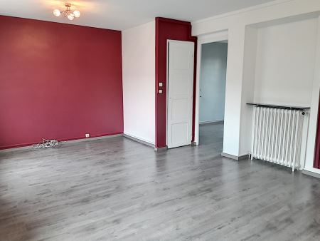 appartement à louer - 4 pièces - 63 m2 - TROYES - 10 - CHAMPAGNE-ARDENNE