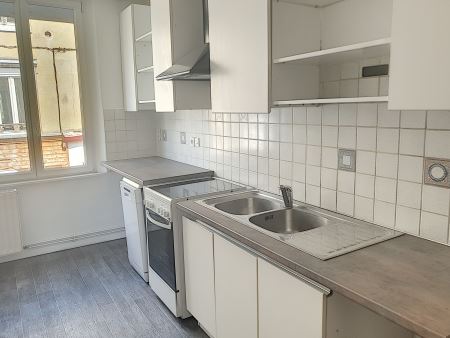 appartement à louer - 3 pièces - 67 m2 - TROYES - 10 - CHAMPAGNE-ARDENNE