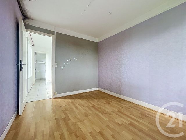 Appartement F3 à vendre - 3 pièces - 52.0 m2 - TROYES - 10 - CHAMPAGNE-ARDENNE - Century 21 Martinot Immobilier