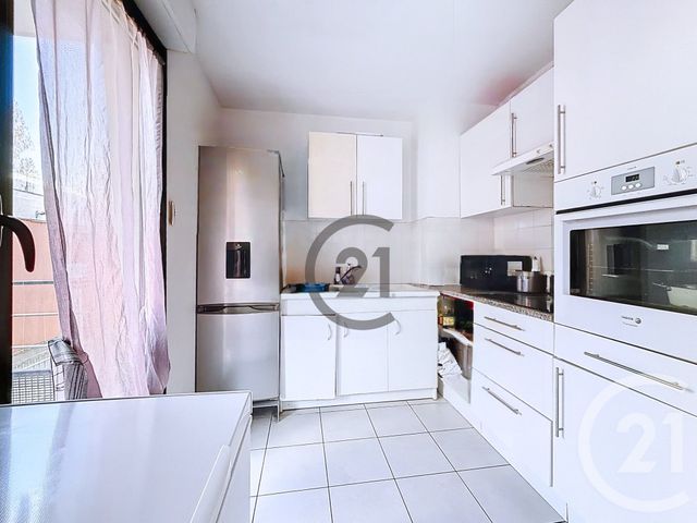 Appartement F3 à vendre - 3 pièces - 54.64 m2 - TROYES - 10 - CHAMPAGNE-ARDENNE - Century 21 Martinot Immobilier