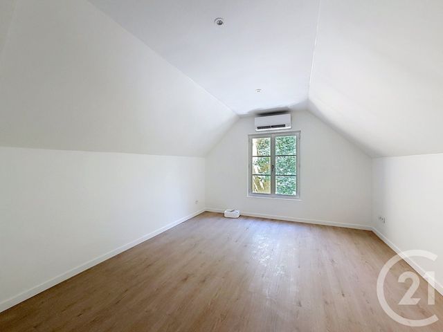 Appartement F3 à louer - 3 pièces - 69.44 m2 - TROYES - 10 - CHAMPAGNE-ARDENNE - Century 21 Martinot Immobilier