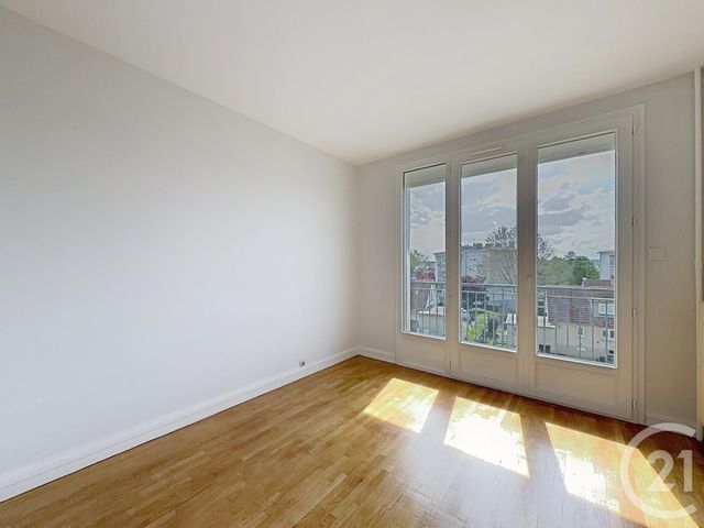 Appartement T2 à louer - 2 pièces - 47.81 m2 - TROYES - 10 - CHAMPAGNE-ARDENNE - Century 21 Martinot Immobilier