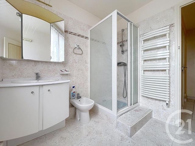 Appartement F3 à vendre - 4 pièces - 86.15 m2 - TROYES - 10 - CHAMPAGNE-ARDENNE - Century 21 Martinot Immobilier