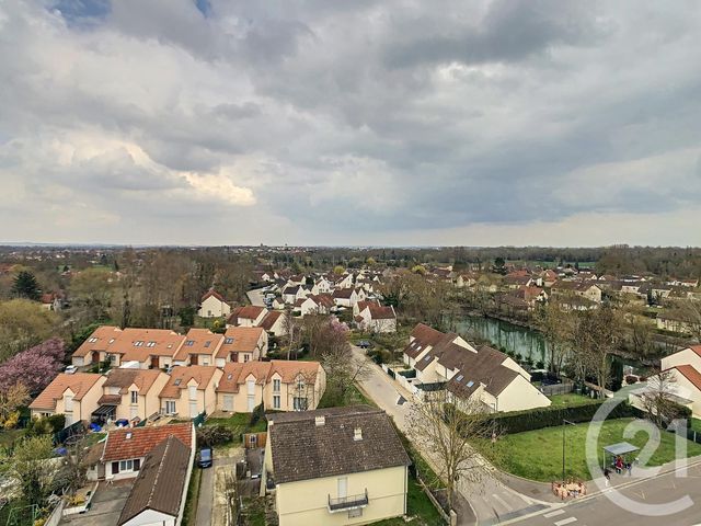 Afficher la photo en grand Appartement F3 à vendre - 3 pièces - 63.57 m2 - TROYES - 10 - CHAMPAGNE-ARDENNE - Century 21 Martinot Immobilier