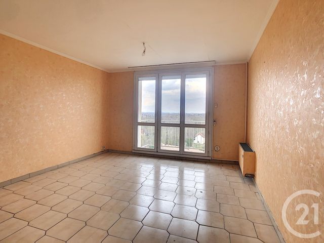 Afficher la photo en grand Appartement F3 à vendre - 3 pièces - 63.57 m2 - TROYES - 10 - CHAMPAGNE-ARDENNE - Century 21 Martinot Immobilier