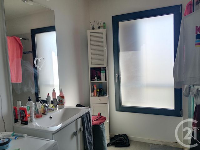 Afficher la photo en grand Appartement F1 à vendre - 1 pièce - 33.0 m2 - TROYES - 10 - CHAMPAGNE-ARDENNE - Century 21 Martinot Immobilier