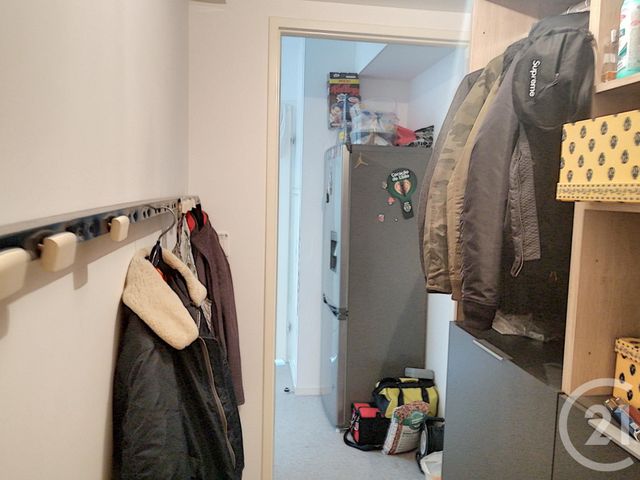 Afficher la photo en grand Appartement F1 à vendre - 1 pièce - 33.0 m2 - TROYES - 10 - CHAMPAGNE-ARDENNE - Century 21 Martinot Immobilier