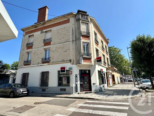 Appartement F3 à vendre - 3 pièces - 64.01 m2 - STE SAVINE - 10 - CHAMPAGNE-ARDENNE - Century 21 Martinot Immobilier