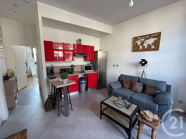 Appartement T2 à vendre - 2 pièces - 35.4 m2 - TROYES - 10 - CHAMPAGNE-ARDENNE - Century 21 Martinot Immobilier