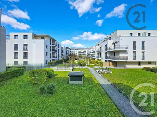Appartement F2 à vendre - 2 pièces - 46.0 m2 - TROYES - 10 - CHAMPAGNE-ARDENNE - Century 21 Martinot Immobilier