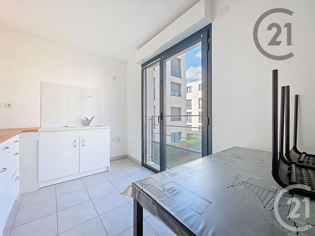 Appartement F2 à vendre - 2 pièces - 46.0 m2 - TROYES - 10 - CHAMPAGNE-ARDENNE - Century 21 Martinot Immobilier