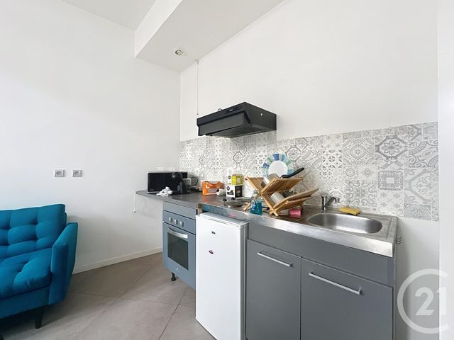 Appartement T2 à vendre - 2 pièces - 35.53 m2 - TROYES - 10 - CHAMPAGNE-ARDENNE - Century 21 Martinot Immobilier