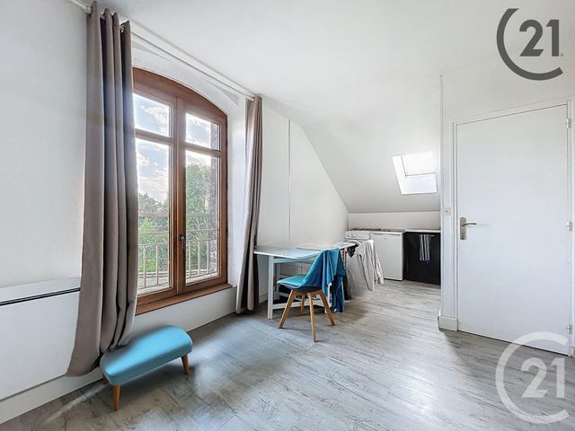 Appartement Studio à vendre - 1 pièce - 20.0 m2 - TROYES - 10 - CHAMPAGNE-ARDENNE - Century 21 Martinot Immobilier
