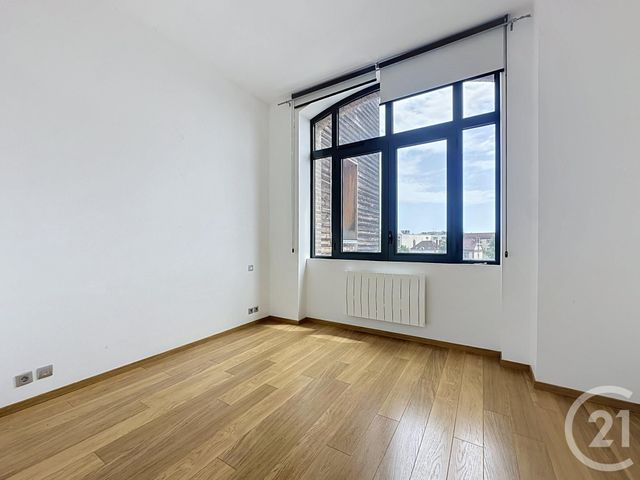 Appartement T3 à vendre - 3 pièces - 72.07 m2 - TROYES - 10 - CHAMPAGNE-ARDENNE - Century 21 Martinot Immobilier