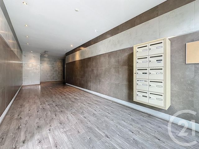 Afficher la photo en grand Appartement T3 à vendre - 3 pièces - 72.07 m2 - TROYES - 10 - CHAMPAGNE-ARDENNE - Century 21 Martinot Immobilier