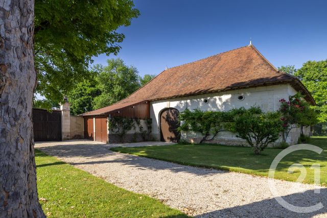 Afficher la photo en grand maison à vendre - 15 pièces - 350.0 m2 - ST PARRES AUX TERTRES - 10 - CHAMPAGNE-ARDENNE - Century 21 Martinot Immobilier