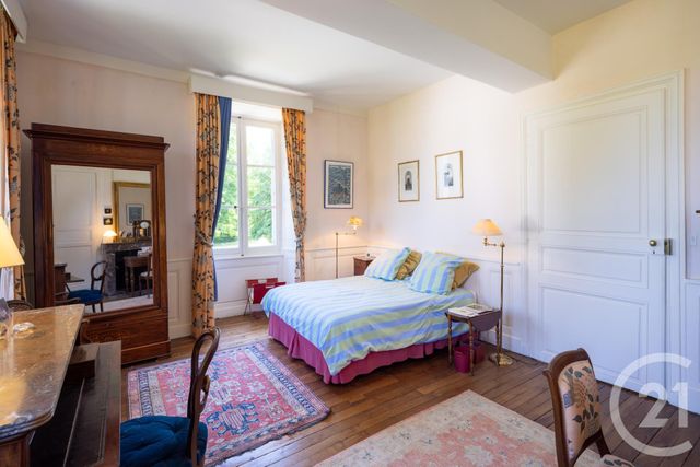 Afficher la photo en grand maison à vendre - 15 pièces - 350.0 m2 - ST PARRES AUX TERTRES - 10 - CHAMPAGNE-ARDENNE - Century 21 Martinot Immobilier