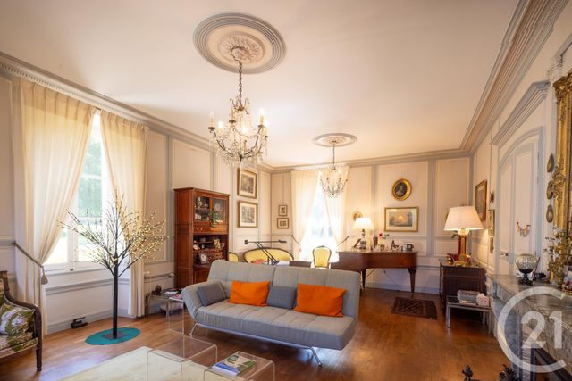 Afficher la photo en grand maison à vendre - 15 pièces - 350.0 m2 - ST PARRES AUX TERTRES - 10 - CHAMPAGNE-ARDENNE - Century 21 Martinot Immobilier