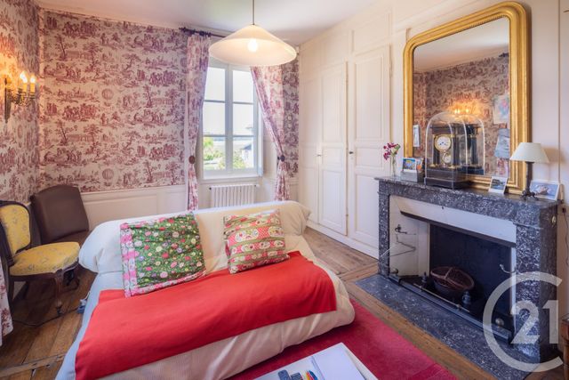 Afficher la photo en grand maison à vendre - 15 pièces - 350.0 m2 - ST PARRES AUX TERTRES - 10 - CHAMPAGNE-ARDENNE - Century 21 Martinot Immobilier