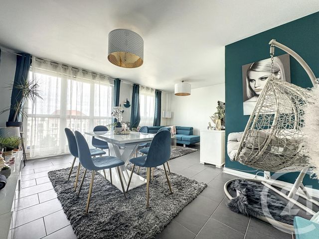 Appartement F4 à vendre - 4 pièces - 84.35 m2 - TROYES - 10 - CHAMPAGNE-ARDENNE - Century 21 Martinot Immobilier