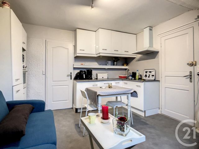 appartement à vendre - 2 pièces - 25.38 m2 - STE SAVINE - 10 - CHAMPAGNE-ARDENNE - Century 21 Martinot Immobilier