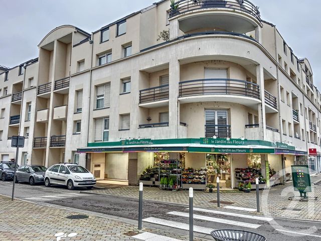 Appartement F2 à vendre - 2 pièces - 50.5 m2 - TROYES - 10 - CHAMPAGNE-ARDENNE - Century 21 Martinot Immobilier