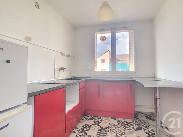 Appartement F4 à louer - 4 pièces - 63.01 m2 - TROYES - 10 - CHAMPAGNE-ARDENNE - Century 21 Martinot Immobilier