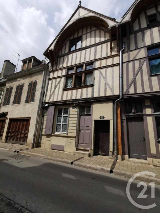Appartement F1 à louer - 1 pièce - 18.64 m2 - TROYES - 10 - CHAMPAGNE-ARDENNE - Century 21 Martinot Immobilier