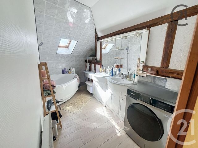 Appartement à vendre - 3 pièces - 49.38 m2 - TROYES - 10 - CHAMPAGNE-ARDENNE - Century 21 Martinot Immobilier