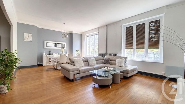 Appartement à vendre - 4 pièces - 120.0 m2 - TROYES - 10 - CHAMPAGNE-ARDENNE - Century 21 Martinot Immobilier