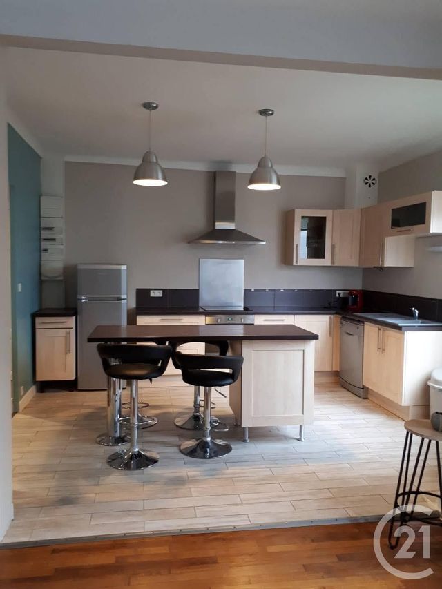 Appartement F2 à louer - 2 pièces - 58.3 m2 - TROYES - 10 - CHAMPAGNE-ARDENNE - Century 21 Martinot Immobilier