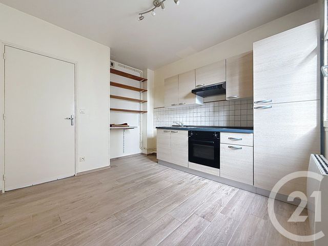 Appartement F2 à louer - 2 pièces - 53.4 m2 - TROYES - 10 - CHAMPAGNE-ARDENNE - Century 21 Martinot Immobilier