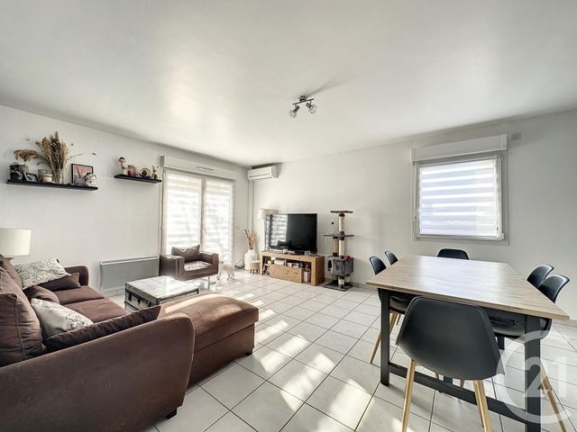 appartement à vendre - 3 pièces - 70.68 m2 - ST ANDRE LES VERGERS - 10 - CHAMPAGNE-ARDENNE - Century 21 Martinot Immobilier