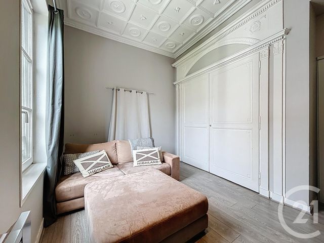 Afficher la photo en grand Appartement à vendre - 5 pièces - 110.0 m2 - TROYES - 10 - CHAMPAGNE-ARDENNE - Century 21 Martinot Immobilier