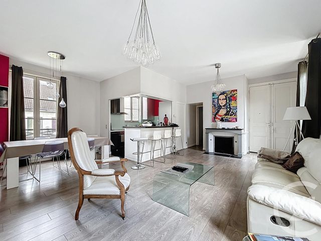 Afficher la photo en grand Appartement à vendre - 5 pièces - 110.0 m2 - TROYES - 10 - CHAMPAGNE-ARDENNE - Century 21 Martinot Immobilier