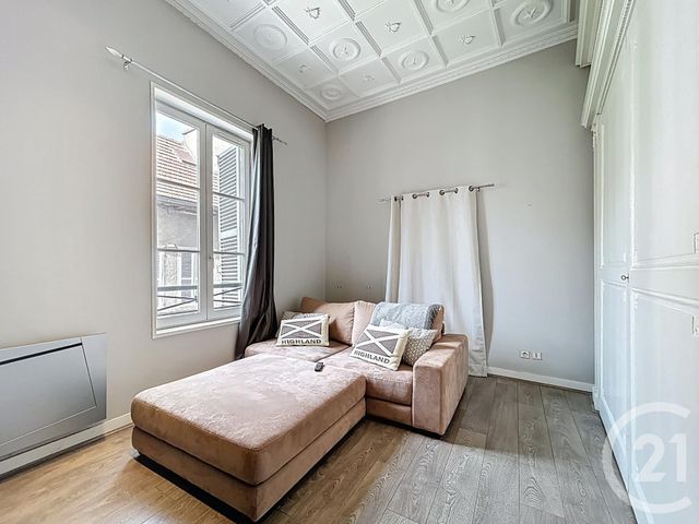 Afficher la photo en grand Appartement à vendre - 5 pièces - 110.0 m2 - TROYES - 10 - CHAMPAGNE-ARDENNE - Century 21 Martinot Immobilier