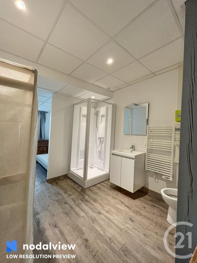 Appartement F1 à louer - 1 pièce - 24.0 m2 - TROYES - 10 - CHAMPAGNE-ARDENNE - Century 21 Martinot Immobilier