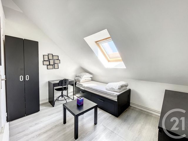 Appartement F1 à louer - 1 pièce - 10.6 m2 - STE SAVINE - 10 - CHAMPAGNE-ARDENNE - Century 21 Martinot Immobilier