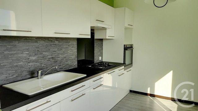 Appartement F1 à louer - 1 pièce - 34.16 m2 - TROYES - 10 - CHAMPAGNE-ARDENNE - Century 21 Martinot Immobilier