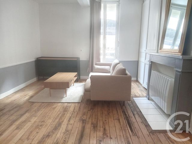 Appartement F2 à louer - 2 pièces - 36.4 m2 - TROYES - 10 - CHAMPAGNE-ARDENNE - Century 21 Martinot Immobilier