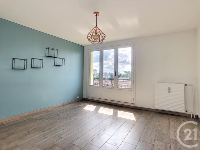 Appartement F3 à louer - 3 pièces - 58.37 m2 - TROYES - 10 - CHAMPAGNE-ARDENNE - Century 21 Martinot Immobilier