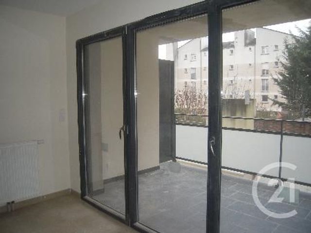 appartement à louer - 2 pièces - 48.0 m2 - STE SAVINE - 10 - CHAMPAGNE-ARDENNE - Century 21 Martinot Immobilier