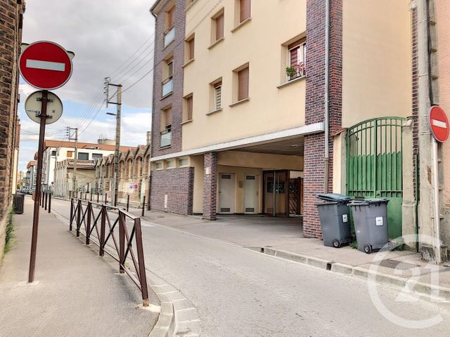 Appartement F2 à louer - 2 pièces - 48.3 m2 - TROYES - 10 - CHAMPAGNE-ARDENNE - Century 21 Martinot Immobilier